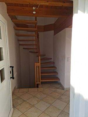 Eingang/Treppenaufgang Whg Ost