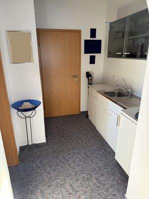 Küchenzeile im Büro EG