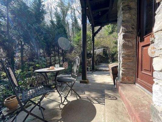 EG Zugang mit Terrasse