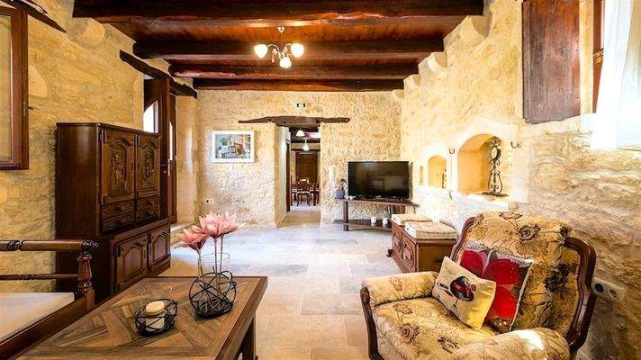 Kretische Steinvilla 10