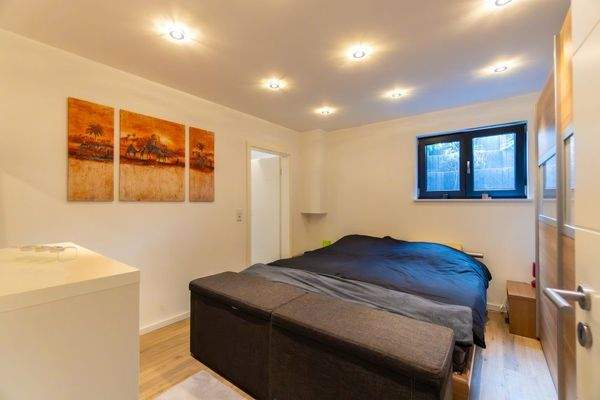 18 Keller Gästezimmer.jpg