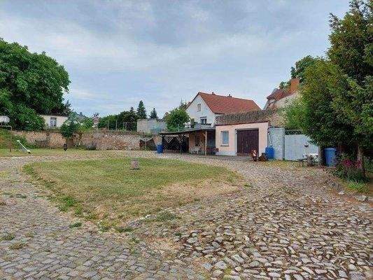 Grundstück, vorderer Teil (2)