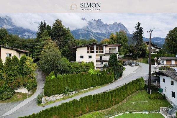 Drohnenfoto Mehrfamilienhaus