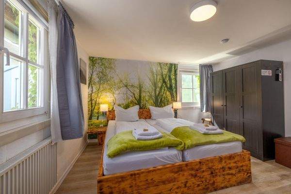 Schönes helles Doppelzimmer