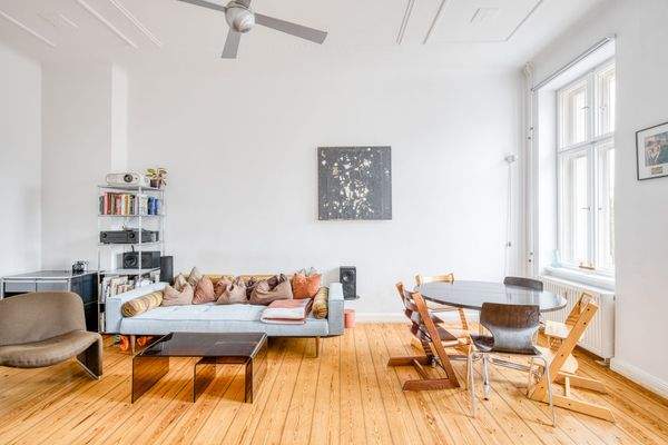 Wohn-/Essbereich mit Zugang zum Südwestbalkon 