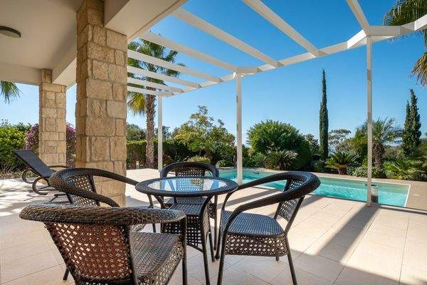 747209-detached-villa-for-sale-in-kouklia-secret-v