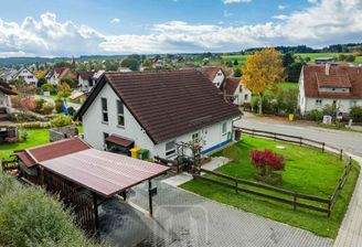 Einfahrt | Carport | Parkmöglichkeiten | Carport