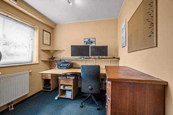 Arbeitszimmer