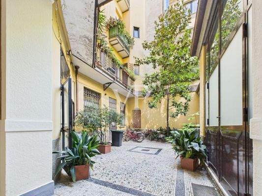Cortile condominiale