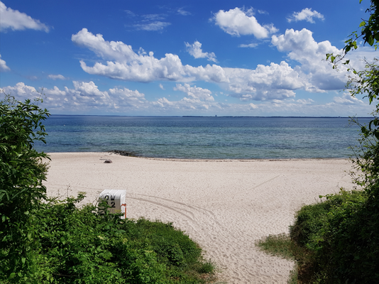 Grundstück in Strandnähe