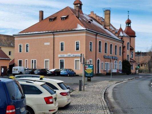 Gasthof Weißig mit Biergarten.