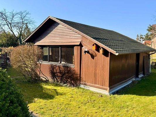 vermietete Gartenhütte .JPG