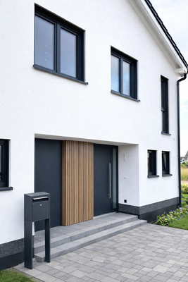 Hauseingang (Vorschau).PNG