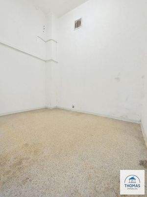 Lagerraum am Durchgang