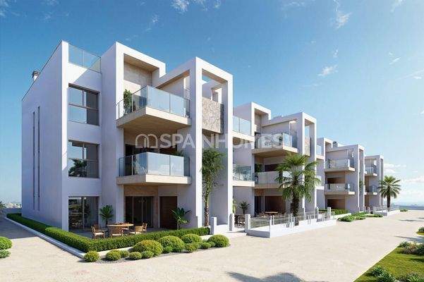 2 and 3-Bed Flats with Golf View in Los Alcázares
