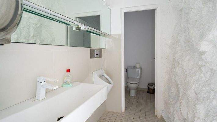 Geschäftslokal mit Meerblick zum Verkauf in La Mola, Puerto Andratx, Mallorca 