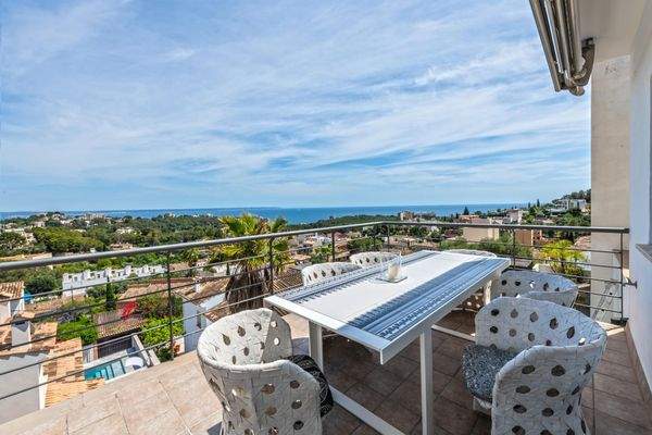 79798538-c94e-4b78-a0aa-0bed97eb0c16