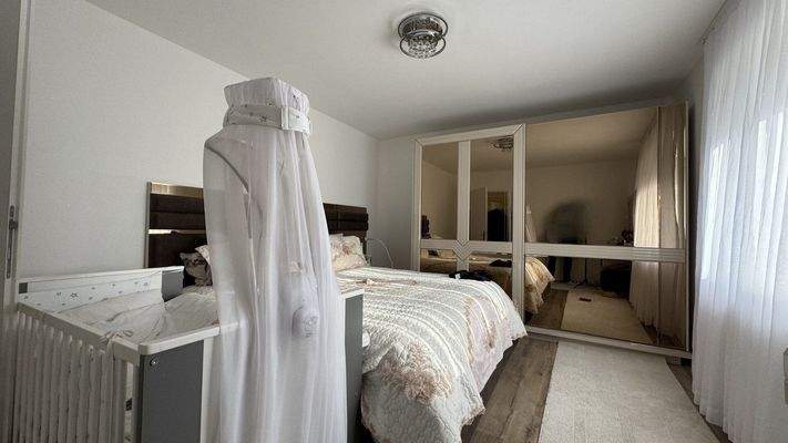 Schlafzimmer 1 Haus 2