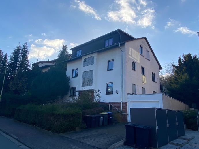 Dreifamilienhaus in Bad Vilbel mit Baugenehmigung zur Erweiterung