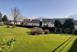 Allgemeingarten vor der Loggia