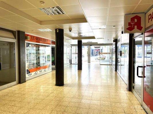 Eingang Passage LEO 2000