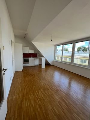 Kaulbachstr. Küche und Wohnen.jpg