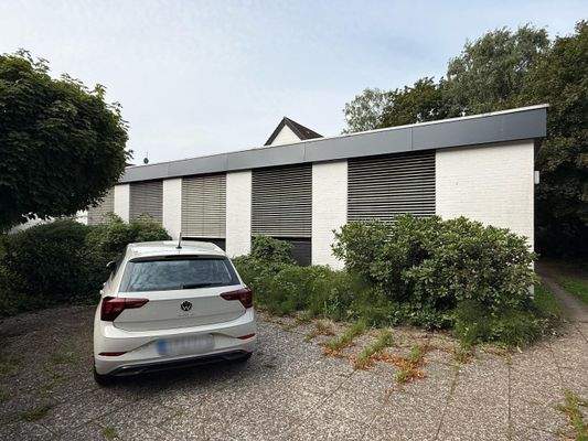 Seitliche Frontansicht