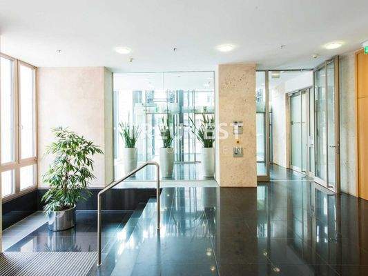 TREUVEST Büro mieten Düsseldorf - 11