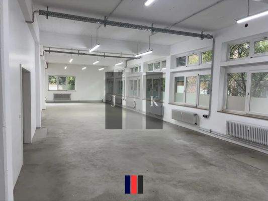 Halle Innenansicht 1