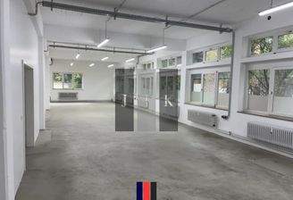 Halle Innenansicht 1