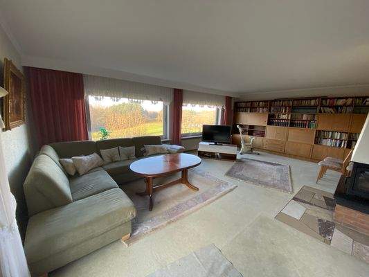 Haus-Fernwald- Wohn- und Esszimmer EG (3).JPG