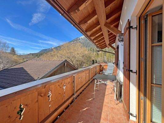 großzügiger Süd-Westbalkon