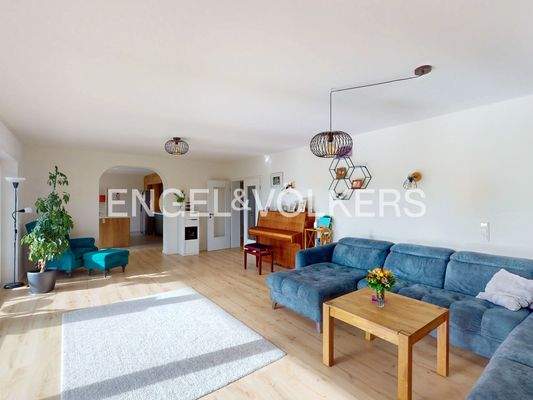 Große lichtdurchflutete Räume - Wohnzimmer im EG