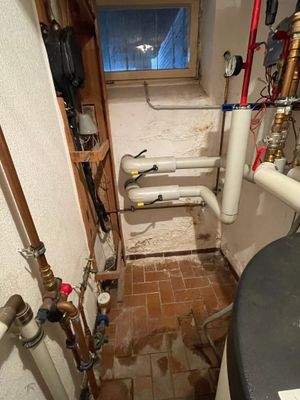 Fernwärme-Anschlüsse