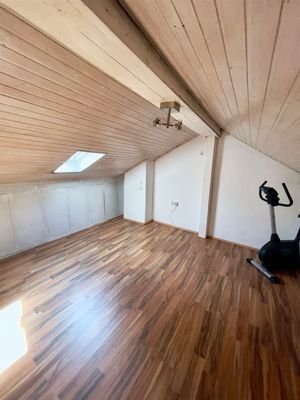 Wohnzimmer DG