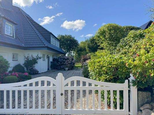 Zufahrt zum Haus.jpg