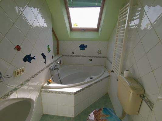 Tageslichtbad mit Wanne+Dusche