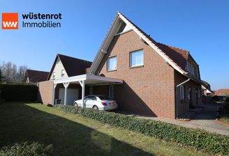 Seitliche Hausansicht