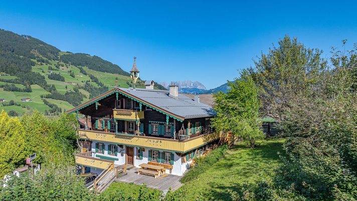 KITZIMMO-Exklusives Bauernhaus mit Freizeitwohnsitz kaufen - Immobilien Jochberg.