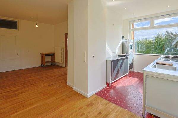 Küche mit Essbereich