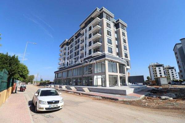 Apartments in a Complex with Pool and Parking in Antalya