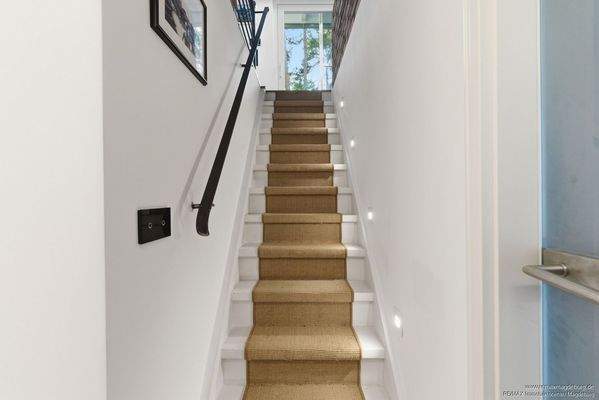 Treppe ins Obergeschoss