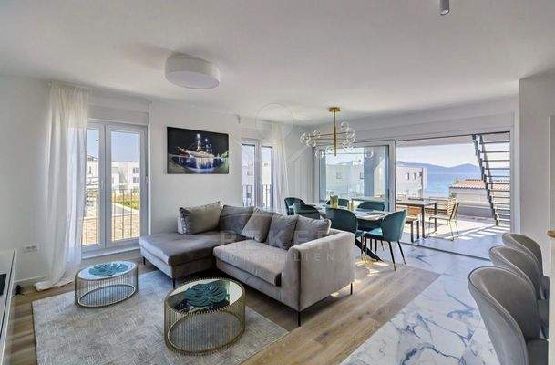 Erstklassiges Penthouse in Strandnähe