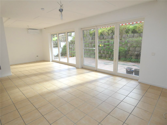 Wohnbeispiel Wohn-Esszimmer  Südterrasse