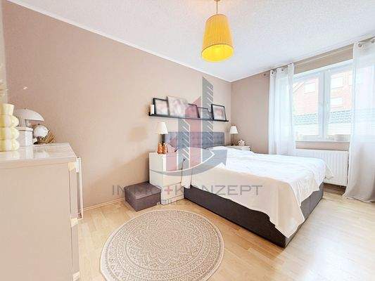 und das Hauptschlafzimmer