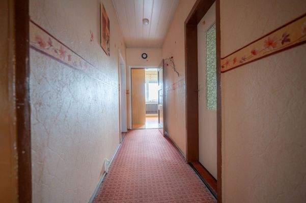 besserimmo Breddin Einfamilienhaus Flur OG