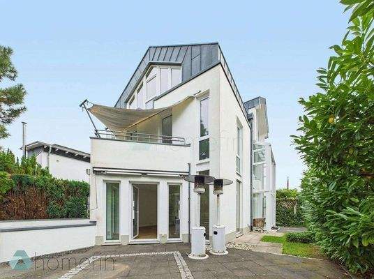 Hausansicht Sonnenterrasse