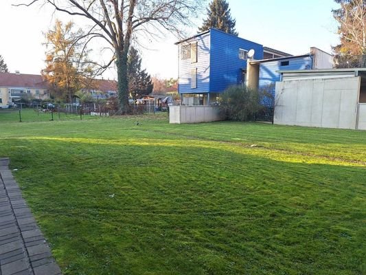 GRÜNFLÄCHE INNENHOF nutzbar für alle Hausbewohner