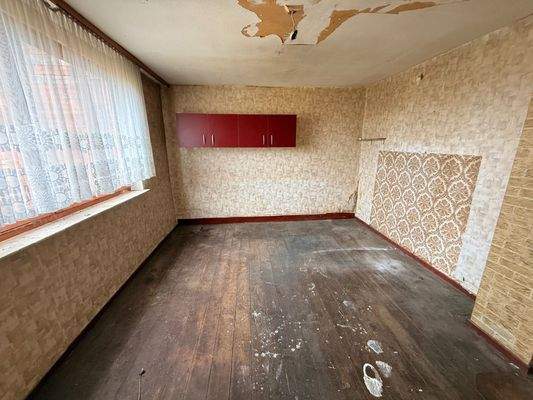 35 Zimmer rechte Hälfte