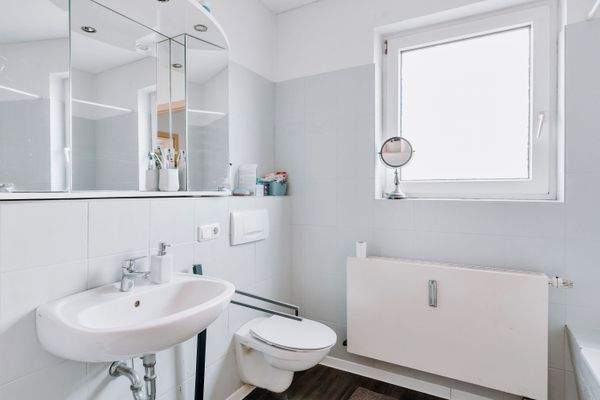 Bad Einliegerwohnung.jpg